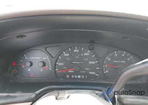 2001 Ford Taurus Lx from USA, damaged, VIN 1FAFP52U51A147502